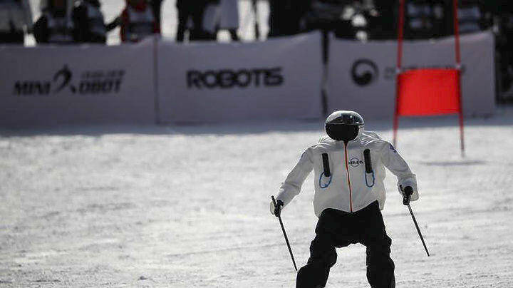 Ρομπότ-σκιέρ αγωνίζονται στους Ολυμπιακούς της Πιονγκτσάνγκ!