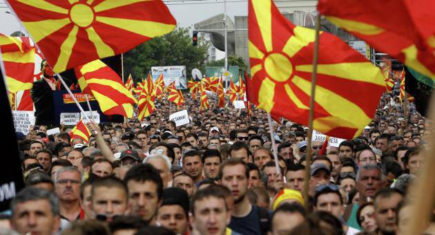 Σκόπια: Μία ημέρα μετά την ψηφοφορία και τα επόμενα βήματα