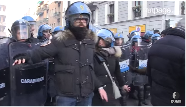 Συγκρούσεις αστυνομικών με διαδηλωτές στο Μιλάνο (vid)