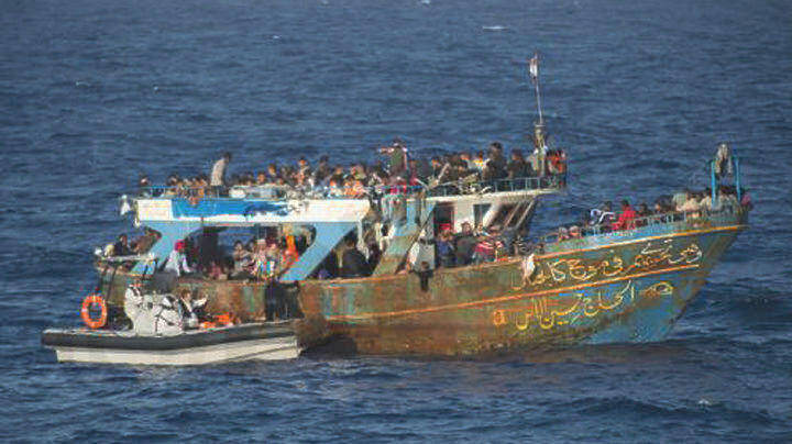 Μαρόκο: Ανασύρθηκαν από τη θάλασσα 16 πτώματα μεταναστών
