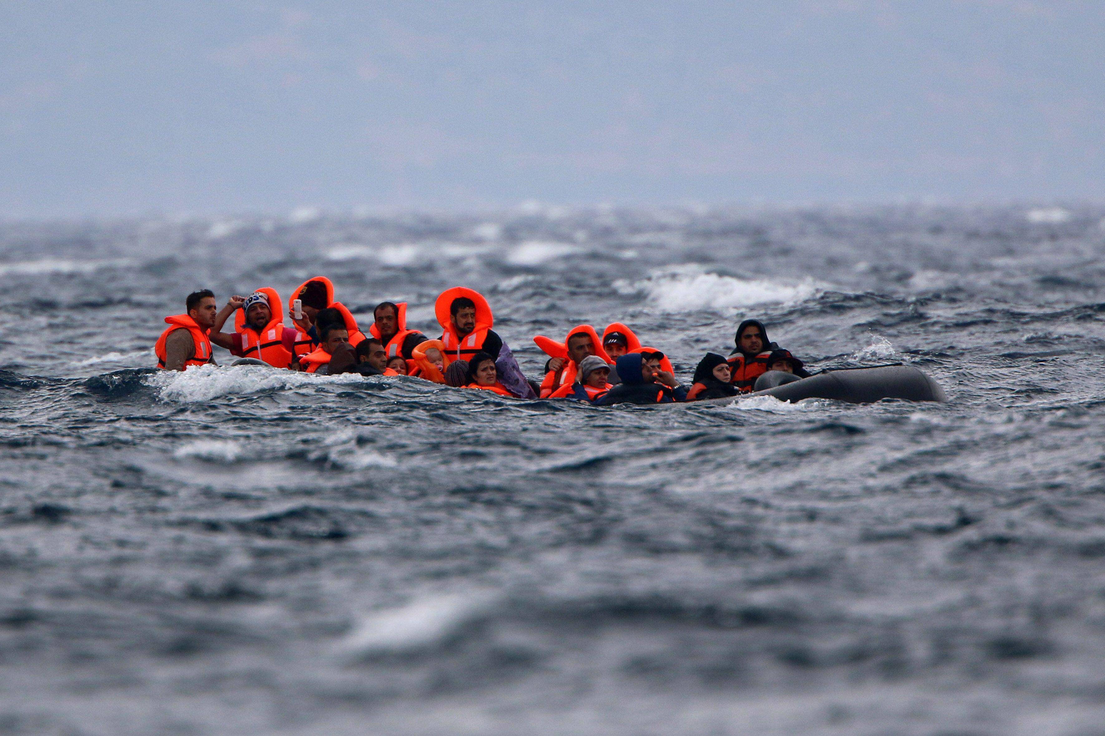 Τουλάχιστον επτά μετανάστες πνίγηκαν σε νέο ναυάγιο ανοιχτά της Λιβύης