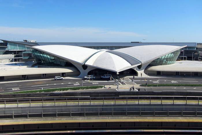 Νέα Υόρκη: Έκλεισε το αεροδρόμιο JFK λόγω σφοδρής χιονοθύελλας
