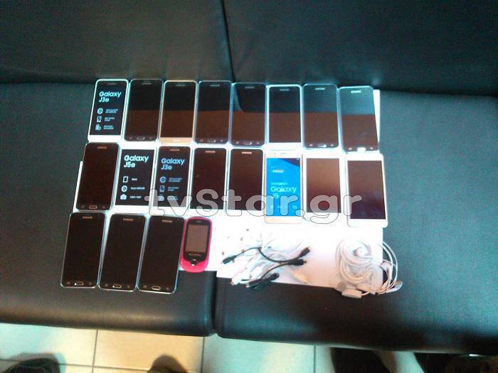 Φυλακές Δομοκού: Έστειλαν σε ισοβίτη δέμα με 20 κινητά κρυμμένα σε φούρνο (pics)