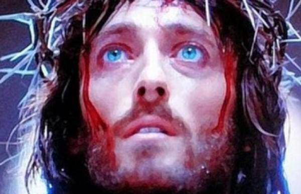 Το τρικ του Τζεφιρέλι με το βλέμμα του «Ιησού από τη Ναζαρέτ»