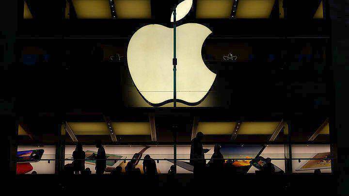 Κοροναϊός: Η Apple κλείνει όλα τα καταστήματά της