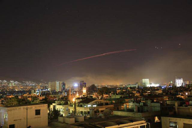 Νέα επιδρομή του Ισραήλ σε αεροπορική βάση της Συρίας – Πέντε νεκροί