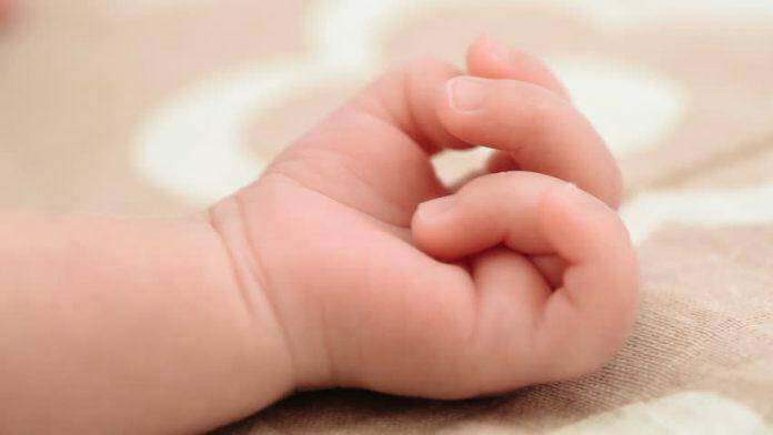 Γέννα… ψηφιακή! Με ΑΦΜ και ΑΜΚΑ τα νεογέννητα από τον Απρίλιο