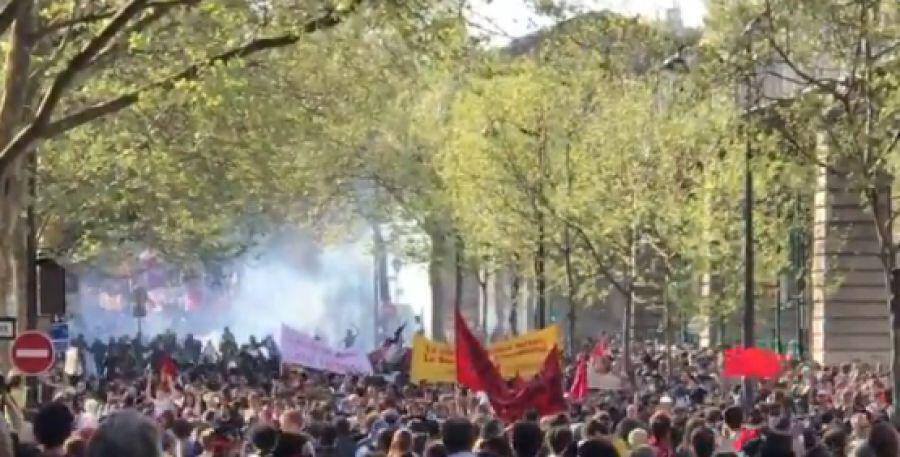 Γαλλία: Eπεισόδια στο Παρίσι στη διαδήλωση των συνδικάτων (vids)