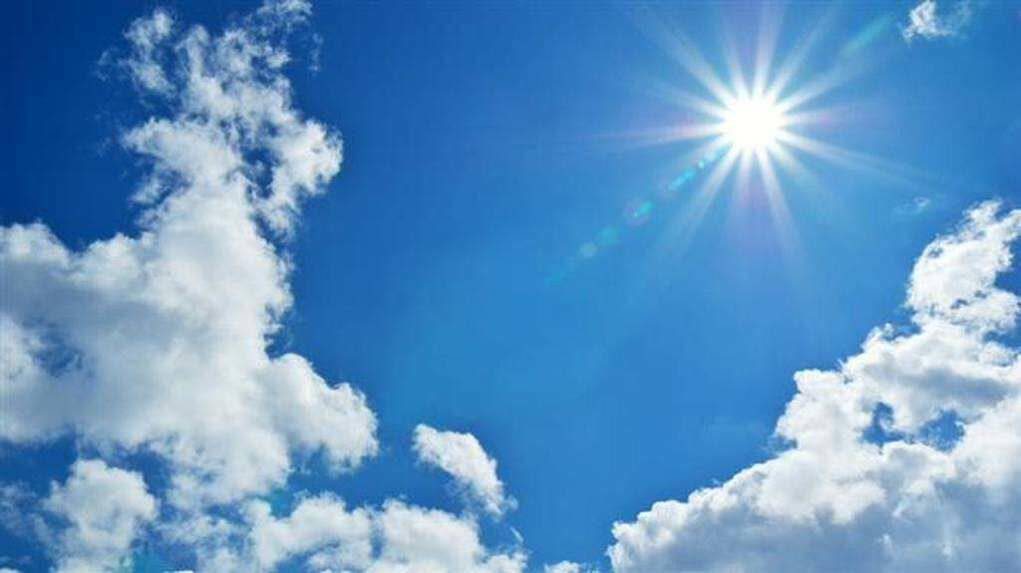 Καιρός:  Ηλιοφάνεια με υψηλές θερμοκρασία – Πού αναμένονται ασθενείς βροχές