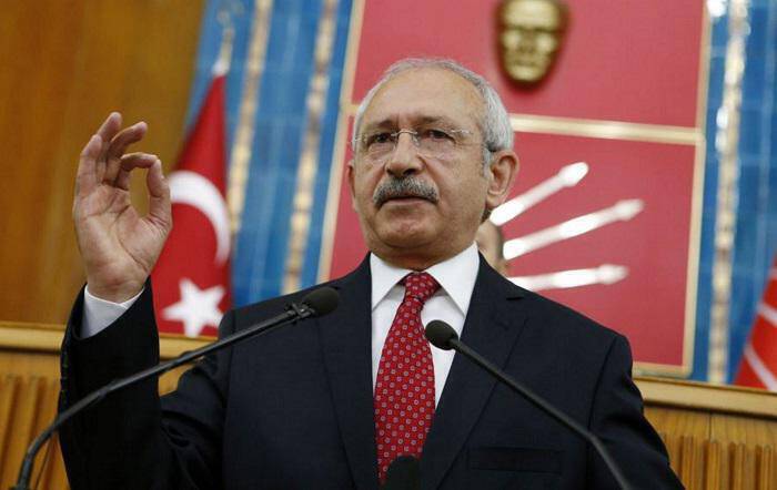 Ο Κεμάλ Κιλιτσντάρογλου αρνείται να συγχαρεί τον «δικτάτορα» Ερντογάν
