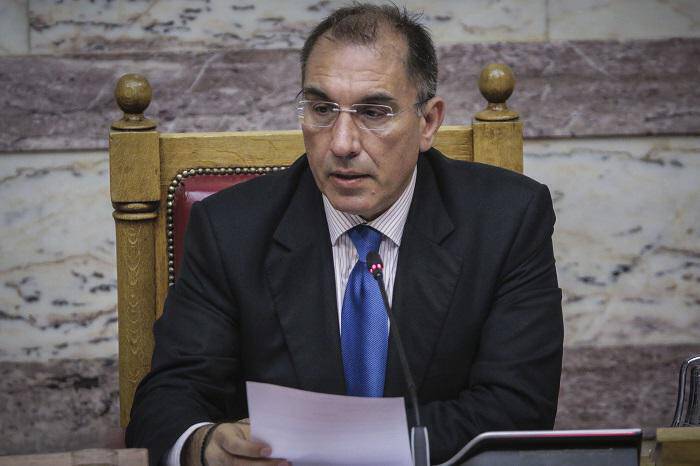 Βουλή: Παραιτήθηκε από αντιπρόεδρος ο Δημήτρης Καμμένος