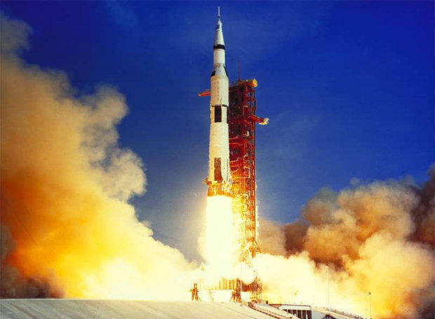 Σαν σήμερα το 1969 εκτοξεύτηκε το διαστημόπλοιο Apollo 11 με προορισμό τη Σελήνη