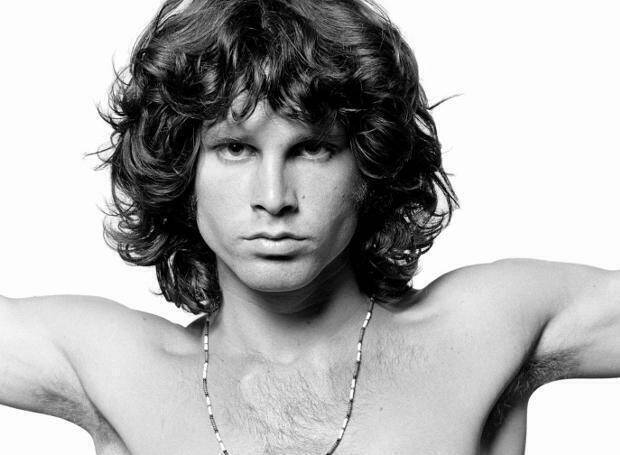 Σαν σήμερα το 1971 έφυγε από τη ζωή ο τραγουδιστής των Doors, Τζιμ Μόρισον