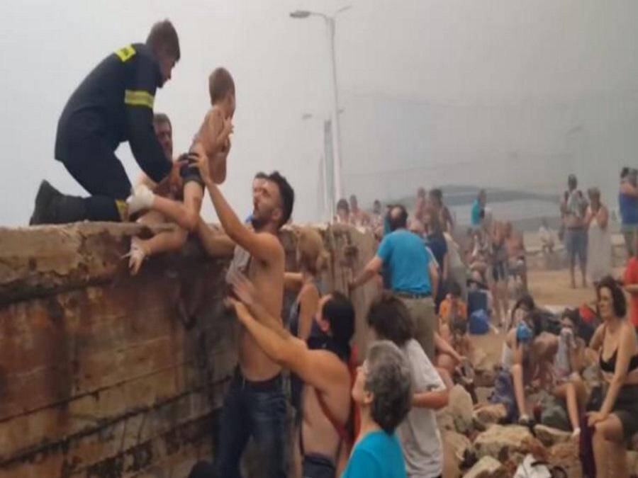Θεσσαλονίκη: Ψήφισμα του Δημοτικού Συμβουλίου με αφορμή την τραγωδία στην Αττική
