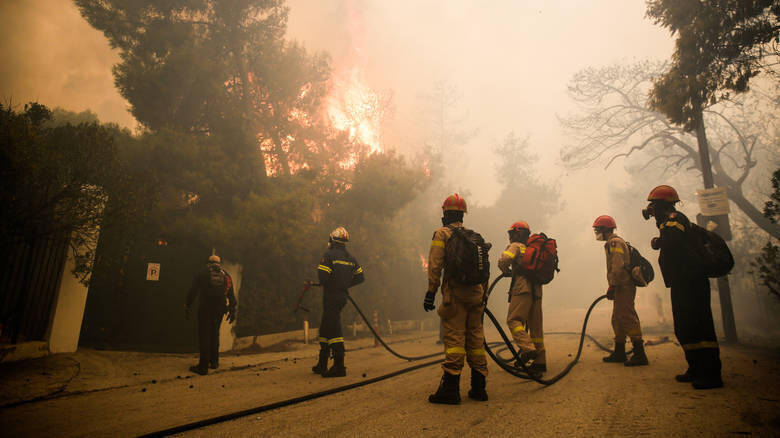 Εύβοια και Αττική κινδυνεύουν από πυρκαγιές