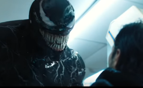 Το νέο trailer του Venom τα “σπάει”!