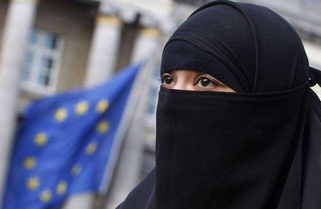 Το πρώτο πρόστιμο στη Δανία σε γυναίκα που φορούσε μπούρκα