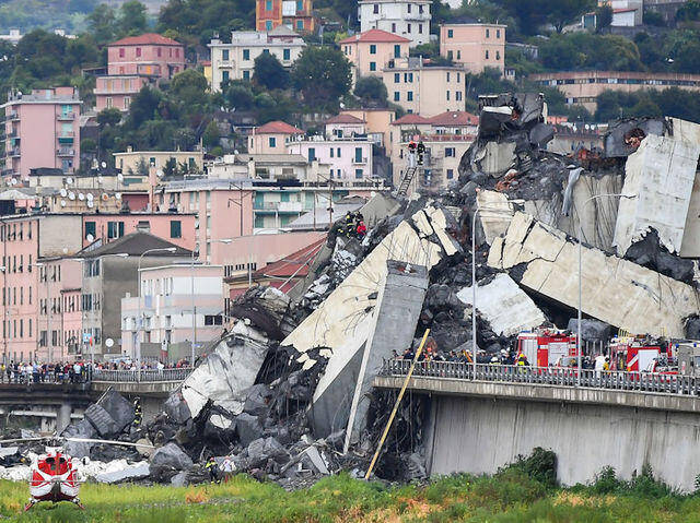 20 άνθρωποι θαμμένοι στα ερείπια της γέφυρας στη Γένοβα