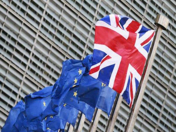 Brexit: Συμφωνία για τις χρηματοπιστωτικές υπηρεσίες