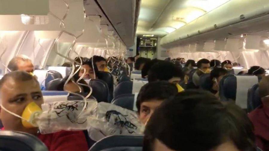 Βίντεο: Ματωμένες μύτες και αυτιά για τους επιβάτες! Ξέχασαν να ενεργοποιήσουν το σύστημα συμπίεσης στο αεροπλάνο