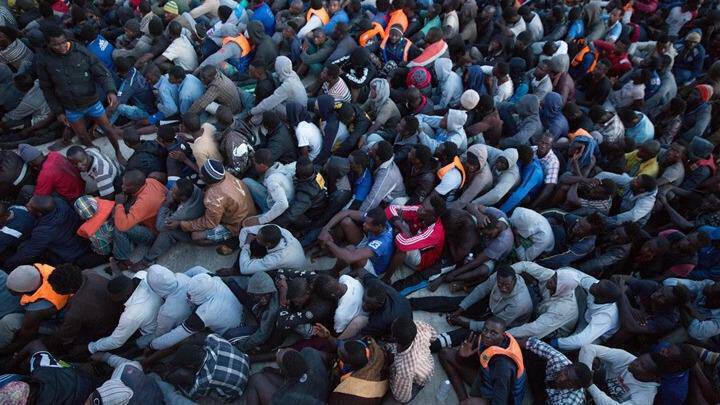 Λιβύη: Εκατοντάδες μετανάστες διέφυγαν από κέντρο κράτησης στην Τρίπολη