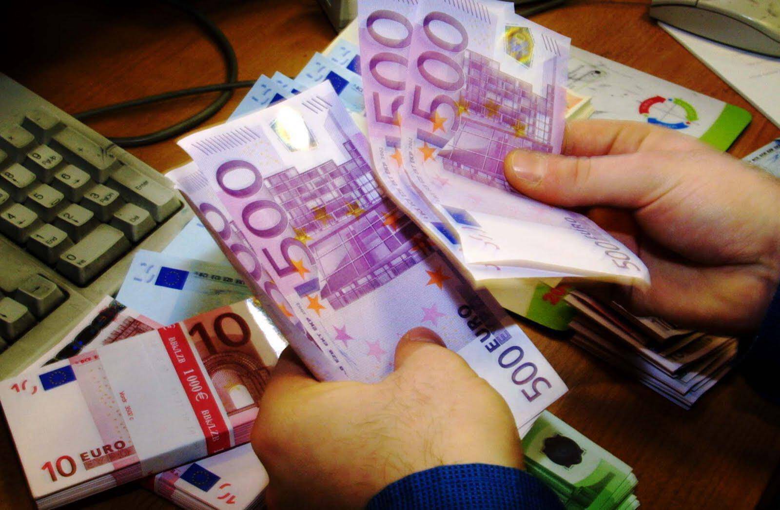 Πρωτογενές πλεόνασμα 382 εκατ. ευρώ στο πρώτο εξάμηνο