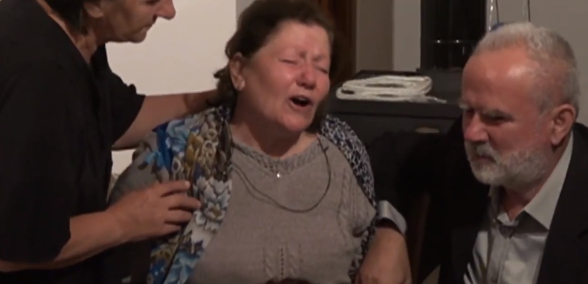 Η μάνα του Κατσίφα εκφράζει το παράπονό της : «Ο Τσίπρας δεν έκανε τίποτα, δεν βρήκε να πει δυο λόγια ανθρώπινα»: