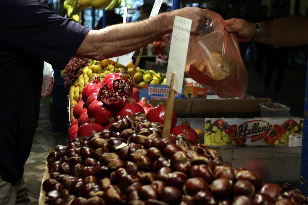 Κοροναϊός: Ανακοινώνεται νέα απόφαση για τις Λαϊκές Αγορές