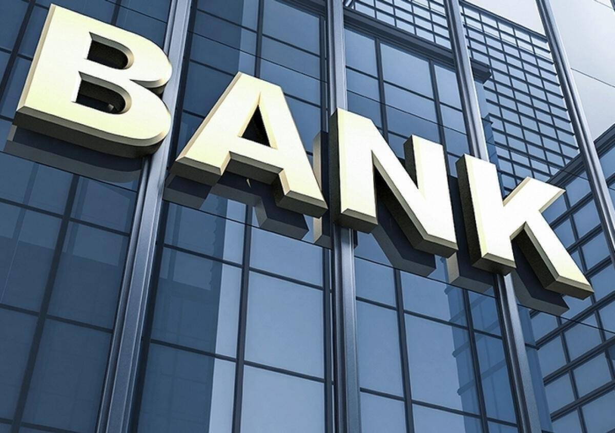 Alpha Bank και Τράπεζα Πειραιώς διαψεύδουν δημοσιεύματα για συγχώνευσή τους
