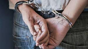Σύλληψη καταζητούμενου στην Ιταλία για εμπόριο κοκαΐνης και όπλων
