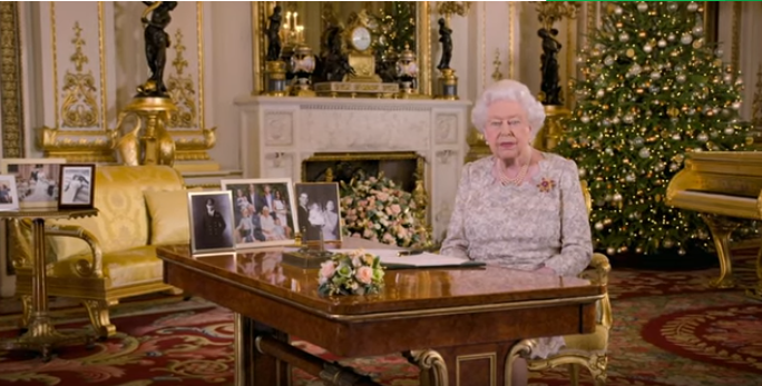 Δημοσίευμα-«βόμβα»: Η βασίλισσα Ελισάβετ παραιτείται