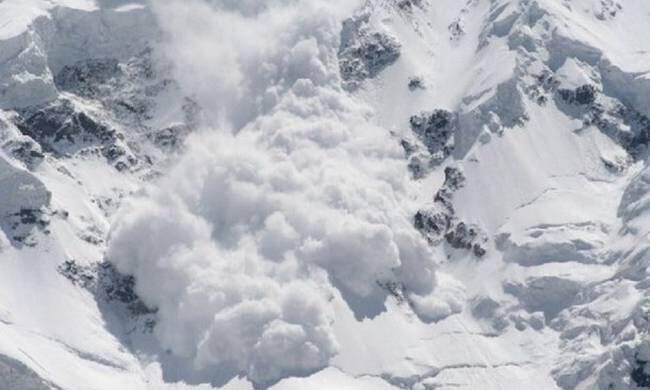 Ελβετία: Χιονοστιβάδα παρέσυρε ανθρώπους στο χιονοδρομικό κέντρο Κραν Μοντανά
