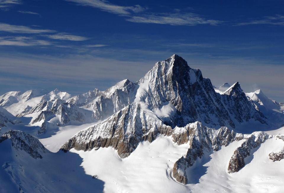 Ιταλία: Νεκροί εντοπίστηκαν δύο πεζοπόροι έπειτα από χιονοστιβάδα στις Άλπεις