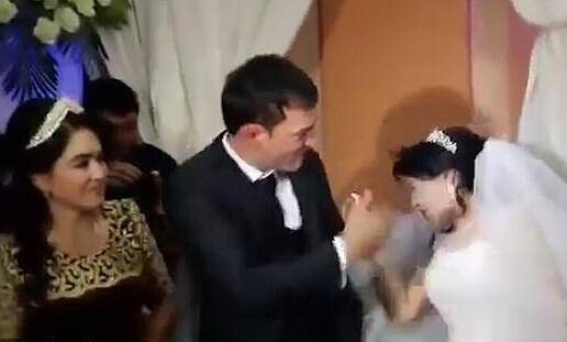 Γαμπρός χαστουκίζει τη νύφη γιατί δεν “σηκώνει” το πείραγμα με την τούρτα