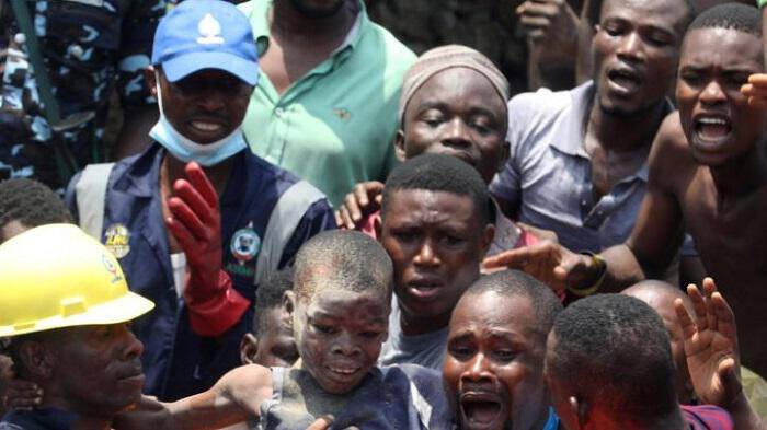 Νιγηρία: 20 νεκροί από κατάρρευση κτιρίου στο Λάγος
