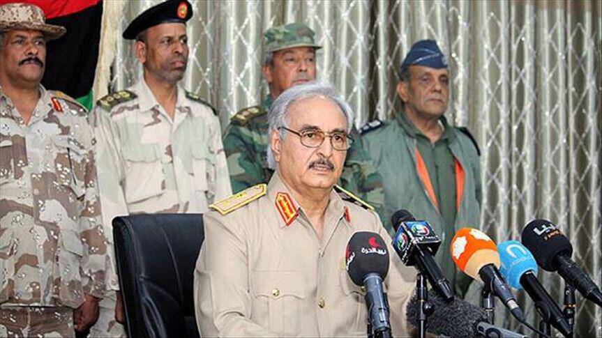 Λιβύη: Ένταλμα σύλληψης για τον στρατάρχη Χαλίφα Χάφταρ