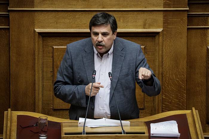 Ξανθός: Ενέκρινα αλλά δεν υπέγραψα την ερώτηση των βουλευτών του ΣΥΡΙΖΑ για τις «VIP ΜΕΘ»