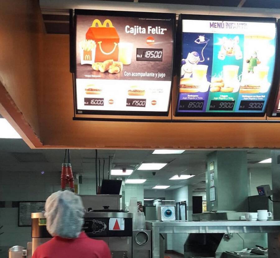 Βενεζουέλα: Ακριβότερο από ένα… μηνιάτικο το Happy Meal των McDonald’s! (pics)