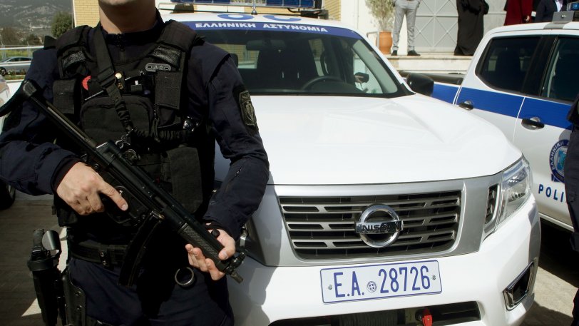 Νέα ομάδα πάνοπλων αστυνομικών με βανάκι στο κέντρο της Αθήνας