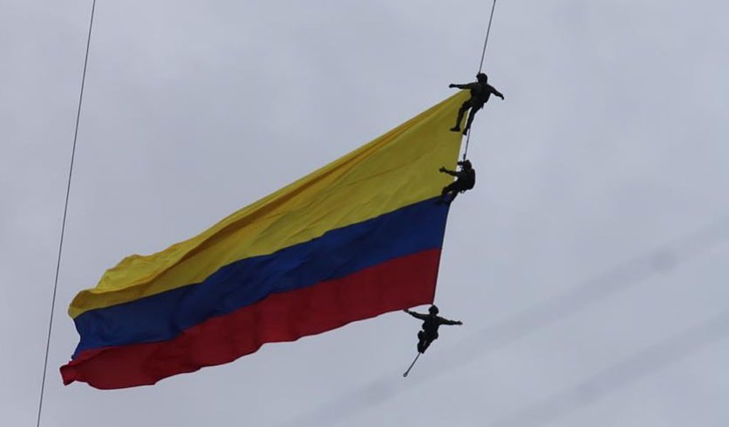 Κολομβία: Σοκάρει το βίντεο με τους υπαξιωματικούς που πέφτουν στο κενό (pics&vids)