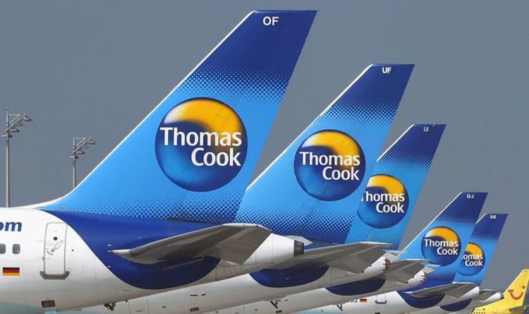 Χάρης Θεοχάρης: Ερχονται αεροπλάνα να παραλάβουν τους Βρετανούς τουρίστες