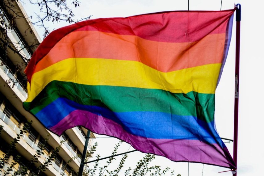 Ουγκάντα: Νομοσχέδιο προβλέπει 10 χρόνια φυλακή σε οποιονδήποτε αυτοπροσδιορίζεται ως ομοφυλόφιλος