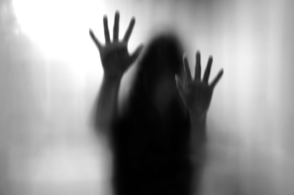 Σοκ στη Φλώρινα: Πατέρας κατηγορείται ότι βίαζε την 12χρονη κόρη του!