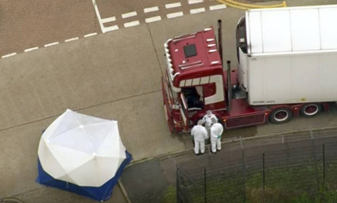 Έσεξ: Δύο 15χρονοι μεταξύ των 39 νεκρών στο φορτηγό-ψυγείο