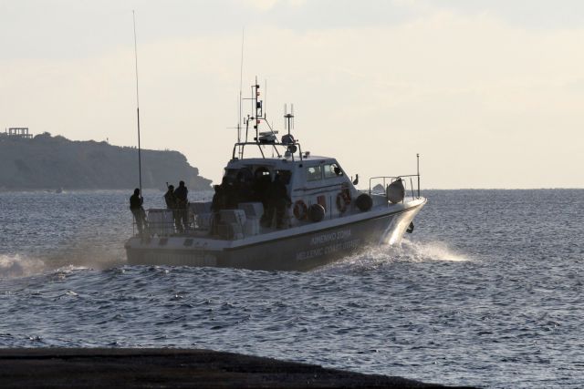 Σκάφος με μετανάστες βυθίστηκε ανατολικά της Κρήτης