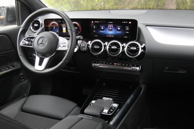 Mercedes-Benz B 200 d: Ένα… σαγηνευτικό test drive! video