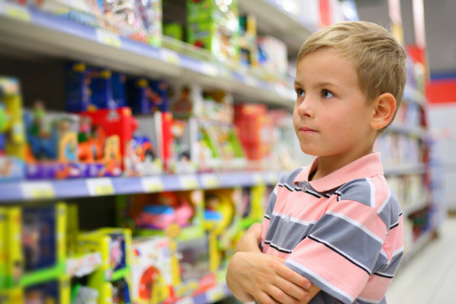 Προσοχή! Τροφές-«βόμβες» για παιδιά – Ακατάλληλα τα μισά προϊόντα στα ράφια των σούπερ μάρκετ