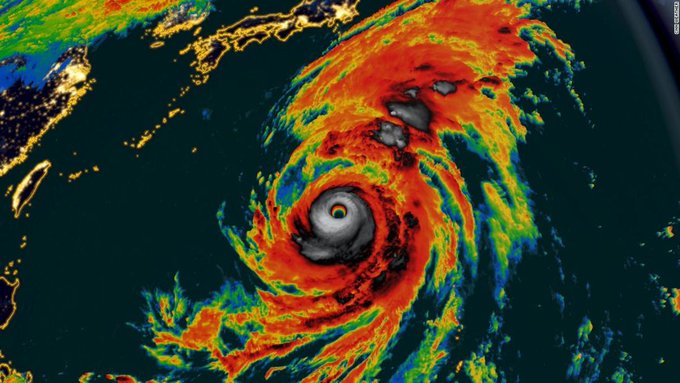 Hagibis: Ο τυφώνας-«τέρας» που προκαλεί τρόμο στην Ιαπωνία