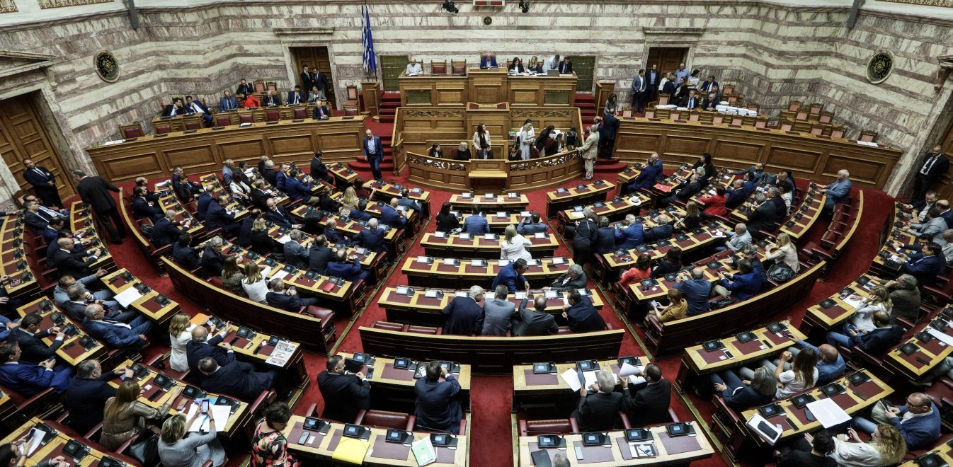Βουλή: Σύγκρουση ΝΔ – ΣΥΡΙΖΑ για τον Κουφοντίνα