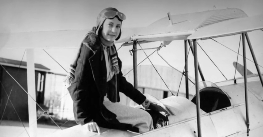 Maude Lores Bonney: Η γυναίκα πιλότος το σημερινό Doodle